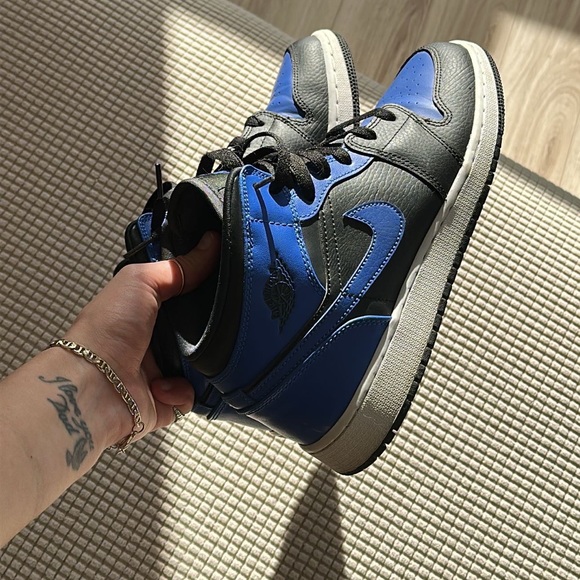 Jordan 1 MID dark blue and black - Picture 1 of 1